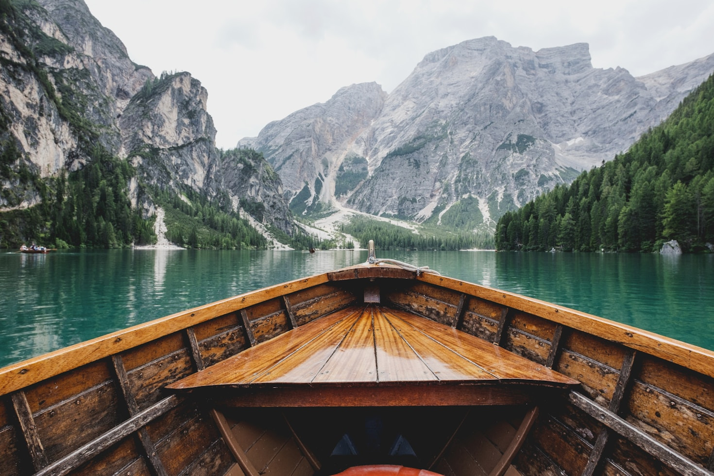 Making Unforgettable Memories Through Expert Planning